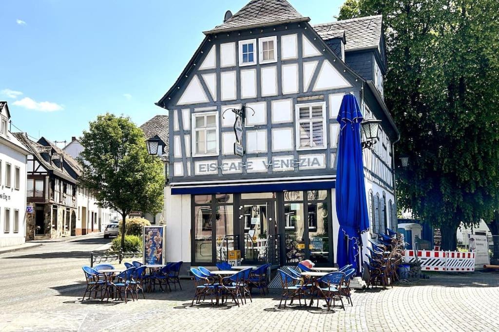 Tiny Apartment With Spacious Terrace On The Rhine Neuwied Extérieur photo